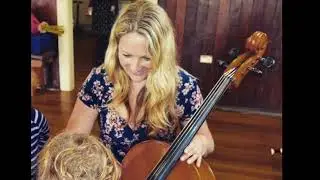 Kaija sings Bling Blang (Guthrie)