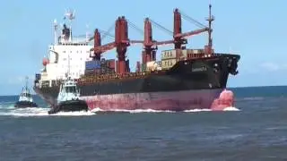 Incredible Rolling Ship