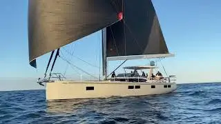 Hylas H57 in Florida light air