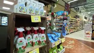 $1.84 Nectarine, Harvesting Produce at Sunset Foods Grocery Store, Northbrook, Illinois, NGH20378