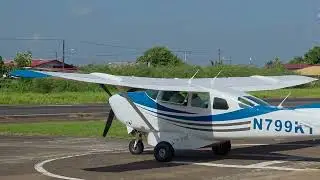Kinderen van de vakantie shool PWB-PROJECT brengen bezoek aan Vortex Aviation 