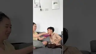 ZULTAN PULANG SKOLAH DI SUAPIN MAMA CICI🥰