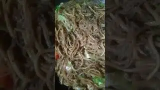 This is it Pansit 😋😋 Ang sarap lalo na kung mainit pa! #pansit #yummy