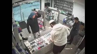 Заперт! Вор не смог сбежать из магазина сотовых телефонов #Карма #эпическиепровалы