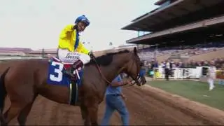 Vale Dori Looms Large in 2017 La Canada