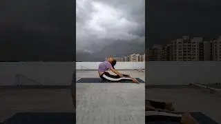 🫶#weather 🫶 #yoga #pose #yogaexercise #backbending #shorts #fun2shhyoga