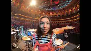Migdalia van der Hoven plays the Vater Sweet Rides