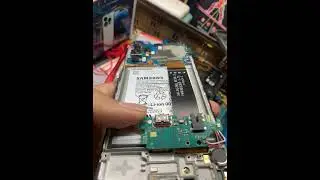 Samsung not charging m33 5G#smartphone#millionaire#mobile#new#reparing#mobilerepairing