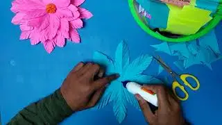 paper snowflake wall hanging idea / paper flowers making idea @ArtIdeas @MASSARTCRAFT
