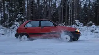 1989 Subaru Justy 1.0 GL 4WD - Snow Test Drive