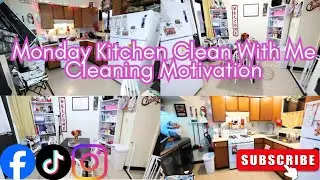 Monday Kitchen Clean With Me | Cleaning Motivation | Clean With Me | Homeschool Family | Ohio | SAHM