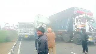 Truck Accident 😭 Cohera ke Karan Truck Or Dumfar Ki Takkar Ho Gayi Ghat Par NH 44 Highway