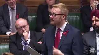 Labour MP Lloyd Russell-Moyle reveals HIV diagnosis in emotional Commons speech