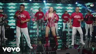 Alejandra Ram&iacute;rez Imparable - Delia Cumbiambera (Official Music Video)