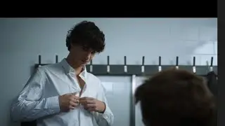 Omar sorprende Joel mentre si spoglia davanti a Ivan (Elite 7)