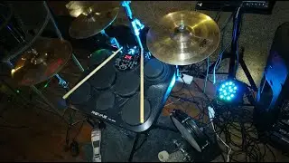 REVAS PB-350 By Roland - Pedais de Bumbo e kits