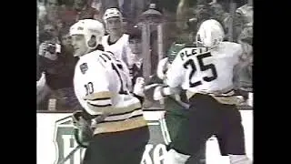Boston vs Minnesota brawl 1987-88 (Plett vs McRae)