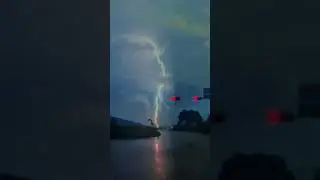 #lightning #storm #ytshorts #lightningedit #subscribe! 💖