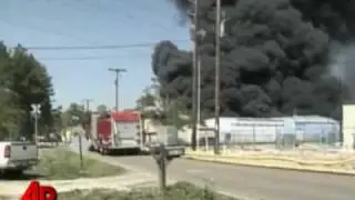 Raw Video: Fire Strikes La. Chemical Warehouse