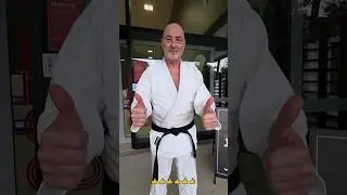 How to tie a Judo Belt/Obi (One of the many ways!)