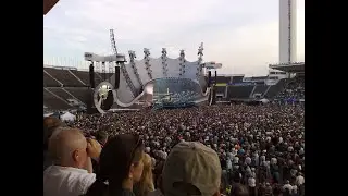 GENESIS - Duke's Intro / Turn it on again (live in Helsinki, 11/06/2007)