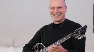LEONIDAS ... ( ELLADA BAND AMERICA ) ...  FAST BOUZOUKI SOLO .... AIGEAN WINGS