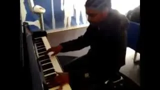 Gary de Martinique plays the piano at Nice, France train station