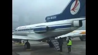 THE SIGHT & THE SOUND : Belavia YAK-40 EW-88202 sightseeing flight from Berlin (SXF) to Berlin (SXF)