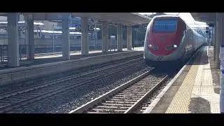 Video extra di strombazzate di treni alla stazione di Torino Stura