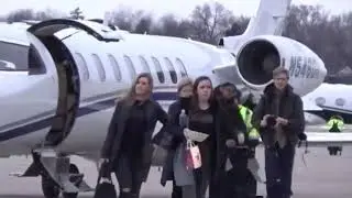 Senator Warren Hides Behind Staffer After Being Caught Flying on Private Jet