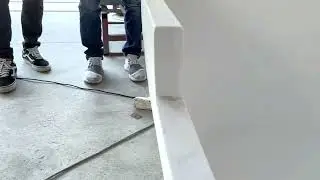 Pure Acrylic Solid Surface Bathtub vs. Acrylic Bathtub
