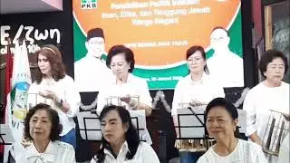 Angklung Gotong Royong diGereja Et Labora. Merayakan Natal 2025 Des 2025.