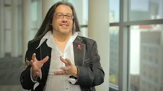 Extra Content: Update 1 Trailer (John Romero and Tom Hall)