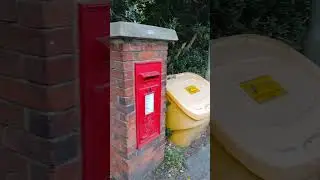 Traditional UK postbox 📮#shorts