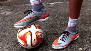Nike Elastico Hypervenom Phantom 2 II Test - Indoor Proximo X | Footballskills98