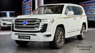 HD Miniature | White Toyota Land Cruiser LC300 1/18 Scale Model