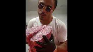 #Shorts Nusr-et Saltbae WOW Steak gold #saltbae #steakhouse #nusr-et #saltlife