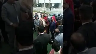 MDH UNCLE DANCE....VERY ENERGATIC AT THIS AGE