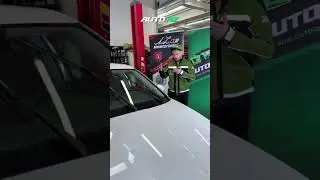 Lerne, wie du deine Scheibenwischer offiziell korrekt wechselst!