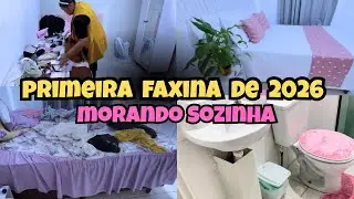 Eu estava evitando essa faxina   #donadecasa #limpeza #faxina 