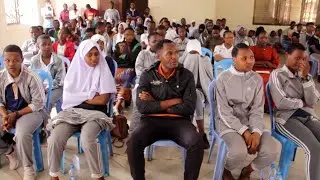 VIJANA WA GEITA KATIKA MDAHALO WA NELICO WAMEELEZA SABABU ZA KUPIGA KURA OKTOBA 29.