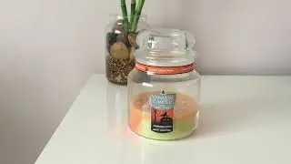 Yankee Candle Review: Forbidden Apple & Sweet Seduction
