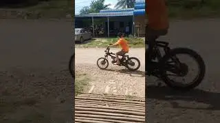 moto BMX cambodia