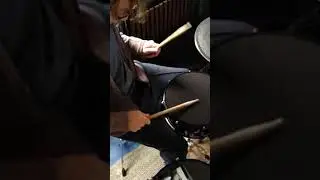 Paradiddle accents & ghost notes exercise