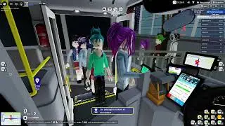 Petit Fnaf en Custom accompagn&eacute; de Jikan et de Momo