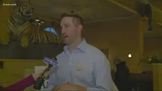 ESPN's Sean Farnham serves 