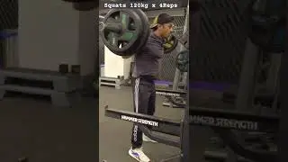 Squats 120kg x 4Reps #legday #squat #powerlifting #bodybuilding #motivation #asthetic #natural