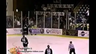 Mar 14, 2003 Dion Hyman vs Ken Goetz Laredo Bucks vs Corpus Christi Ice Rays ROUND2 CHL