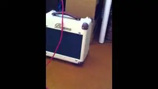 Quick demo of Bugera valve amp