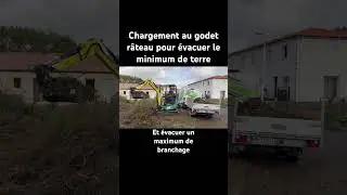Chargement au godet r&acirc;teau #amenagementexterieur